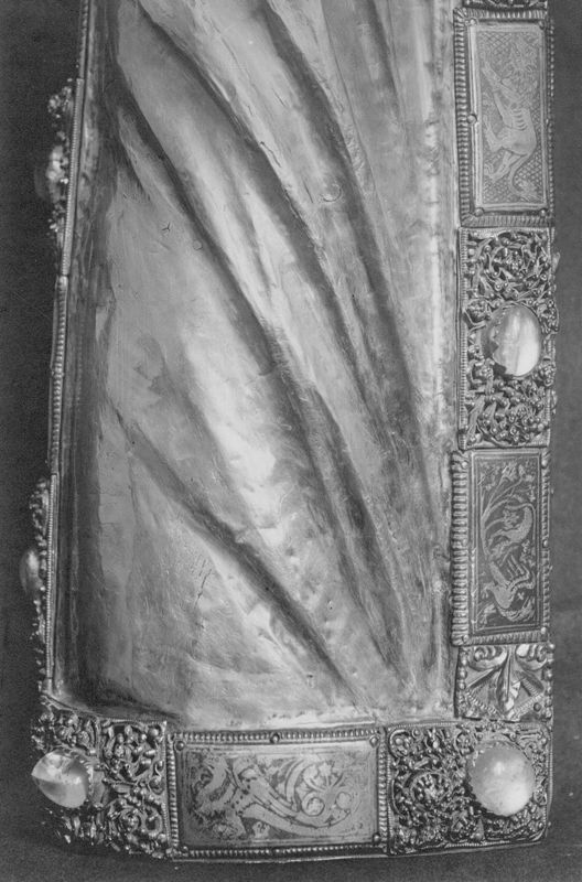 Bras reliquaire de saint Pierre