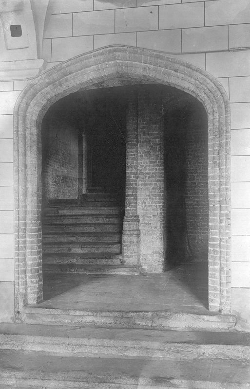 porte dans un mur extérieur / Stadhuis[Veurne]