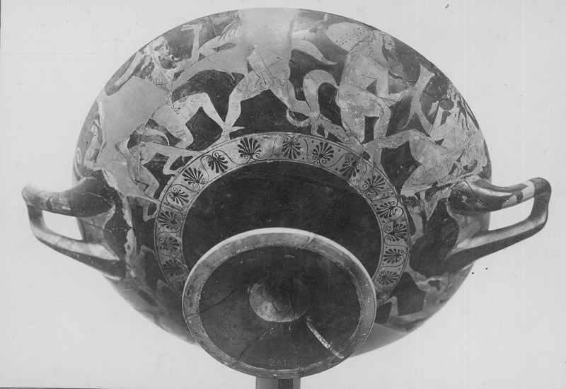 Coupe à figures rouges