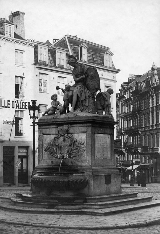 Fontaine de la Minerve