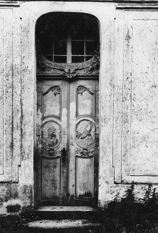 porte à deux battants / Château de la Motte