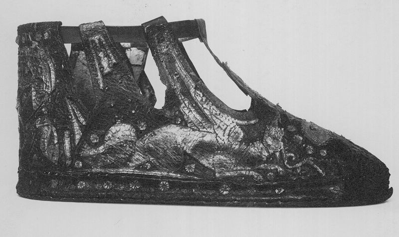 Paire de sandales lithurgiques
