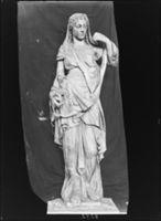 A008252