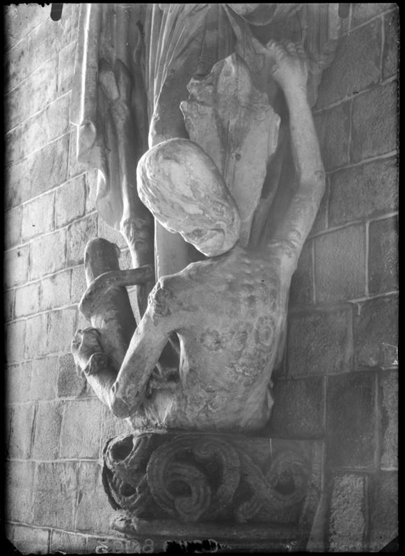 Saint Michel terrassant le démon