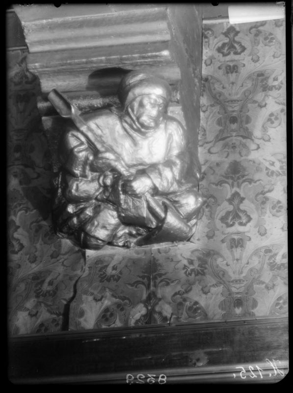 Homme avec attribur