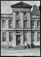A008694