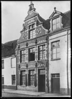A008695