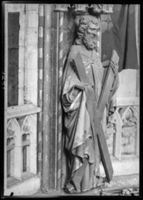 A009381