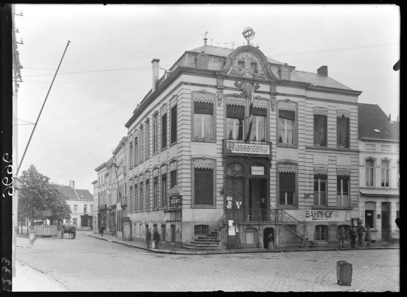 hôtel de ville / Bouwwerk[Lokeren]