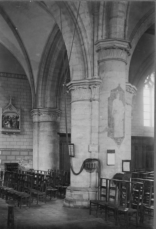 pilier de croisée / Kerk Sint-Ambrosius[Dilbeek]