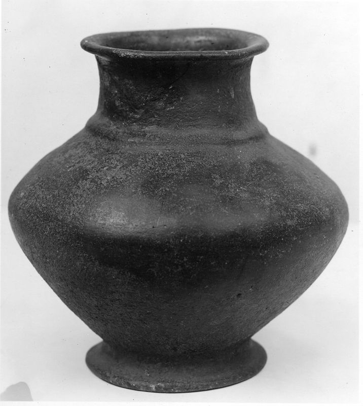 vase / Musées Royaux d'Art et d'Histoire
