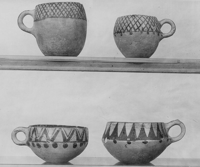 tasse[aliments-boisson] / Musées Royaux d'Art et d'Histoire