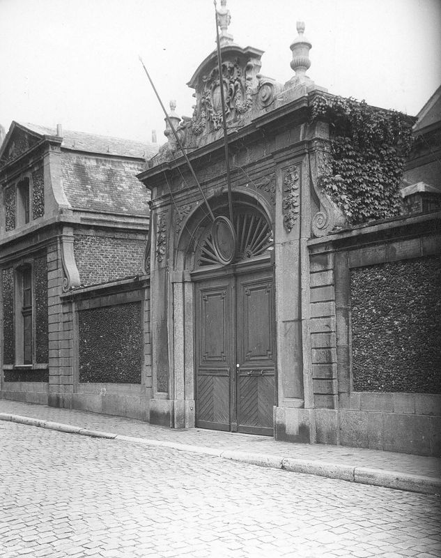 portail / Maison, rue Terre du Prince, 17