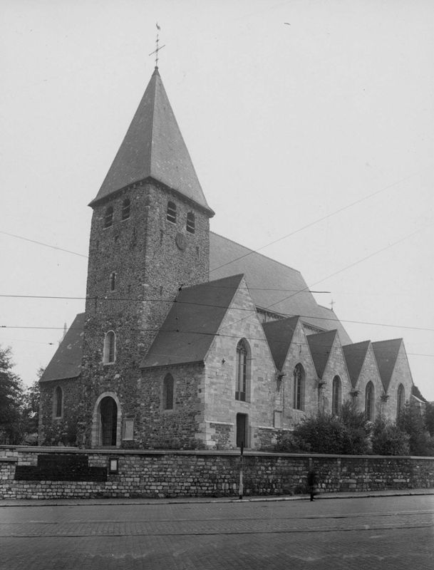 église paroissiale / Eglise Saint-Martin[Marcinelle]