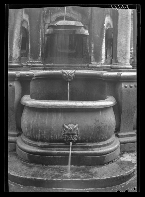 perron[monument][f] / Perron[Liège]