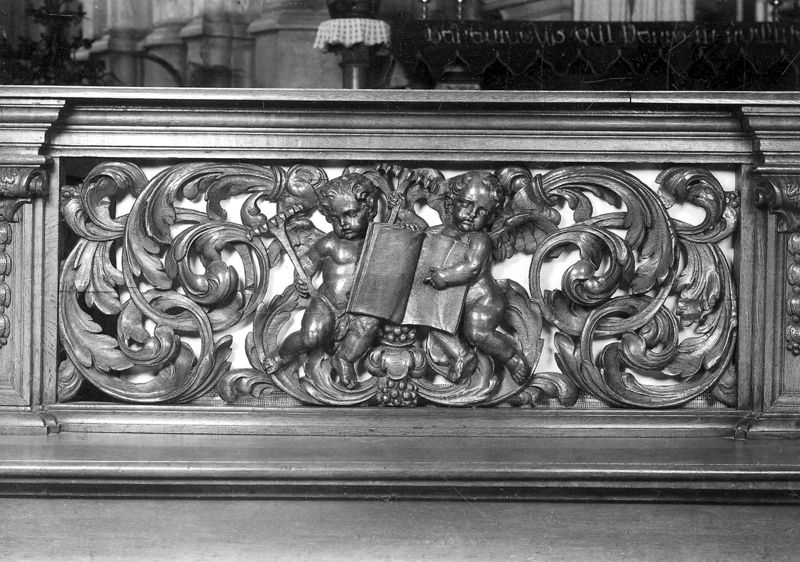 banc de communion / Kerk O.L.Vrouw over de Dijle