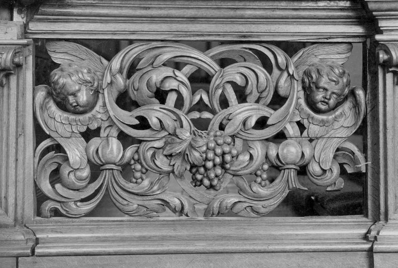 banc de communion / Kerk O.L.Vrouw over de Dijle