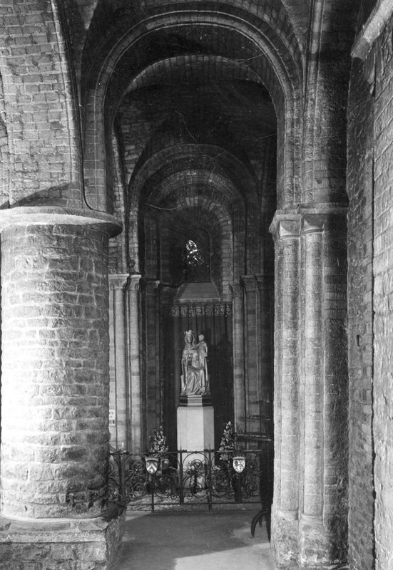 chapelle[bâtiment] / Kapel H. Bloed[Brugge]