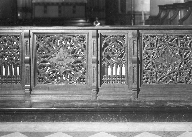banc de communion / Kerk Sint-Michiel[Roeselare]