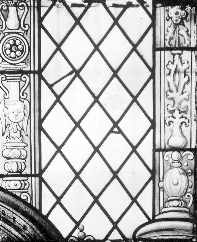 Couronnement de la Vierge par la Sainte Trinité sous l'aspect de deux personnes et la Colombe