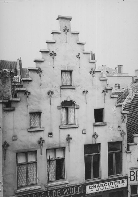 maison / Maison, Bruxelles, rue Sainte-Catherine 36-38