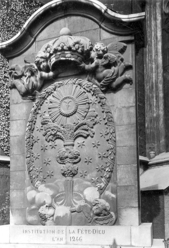Monument commémoratif de la Fête-Dieu instituée en 1246