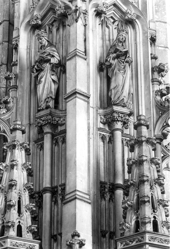 tour du Saint-Sacrement / Kerk O.L.Vrouw over de Dijle