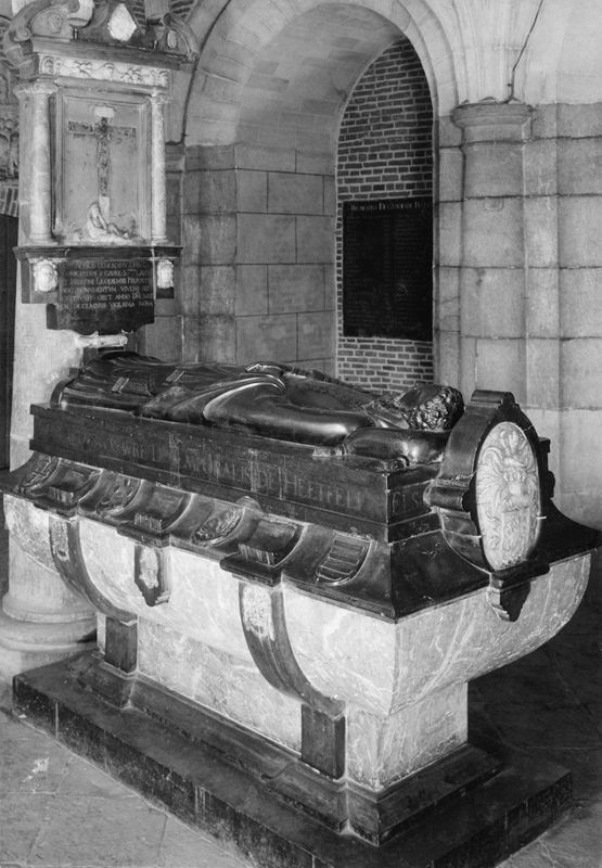 Mausolée de Conrard de Gavre