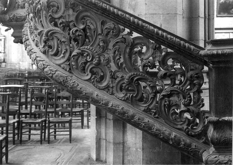 chaire de vérité / Eglise Sainte-Waudru[Mons]