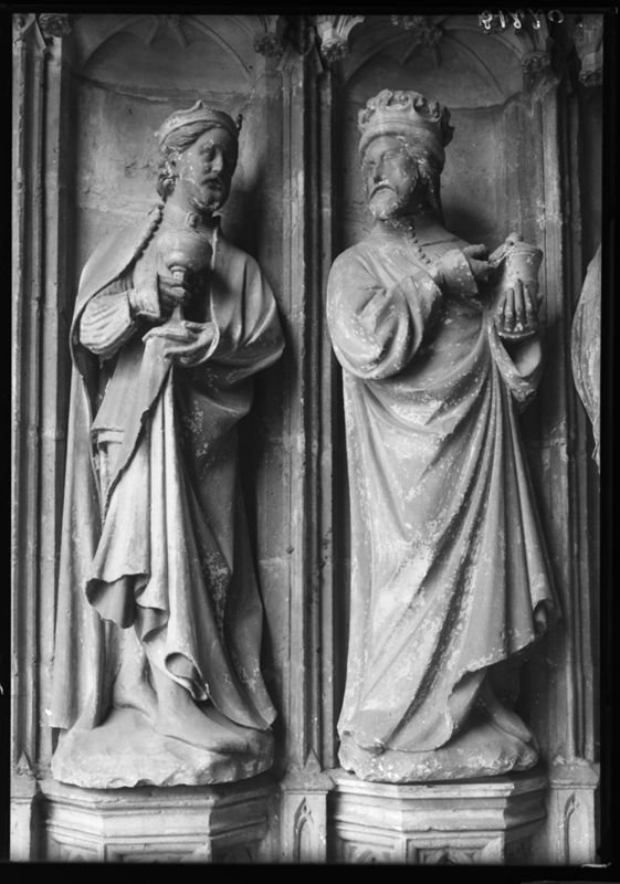 statue religieuse / Kerk Sint-Martinus[Halle]