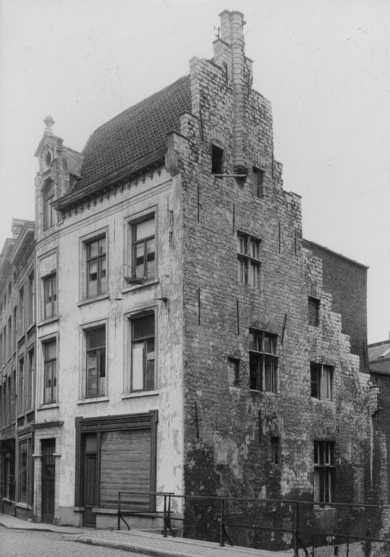 woongebouw / Bouwwerk[Leuven]