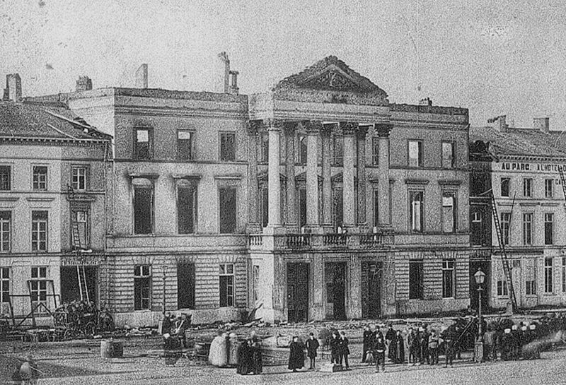 Oud stadhuis na brand 26 februari 1874