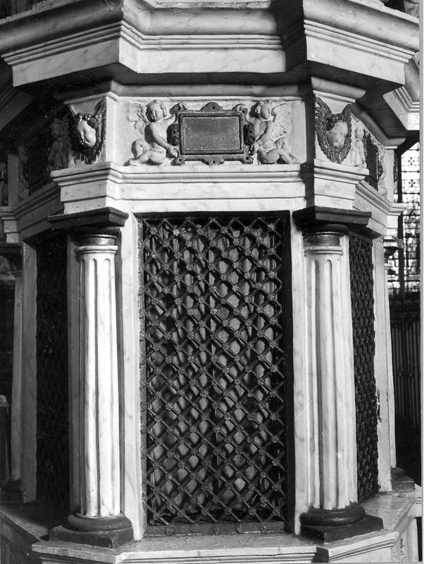 tour du Saint-Sacrement / Kerk Sint-Sulpitius en Dionysius[Diest]
