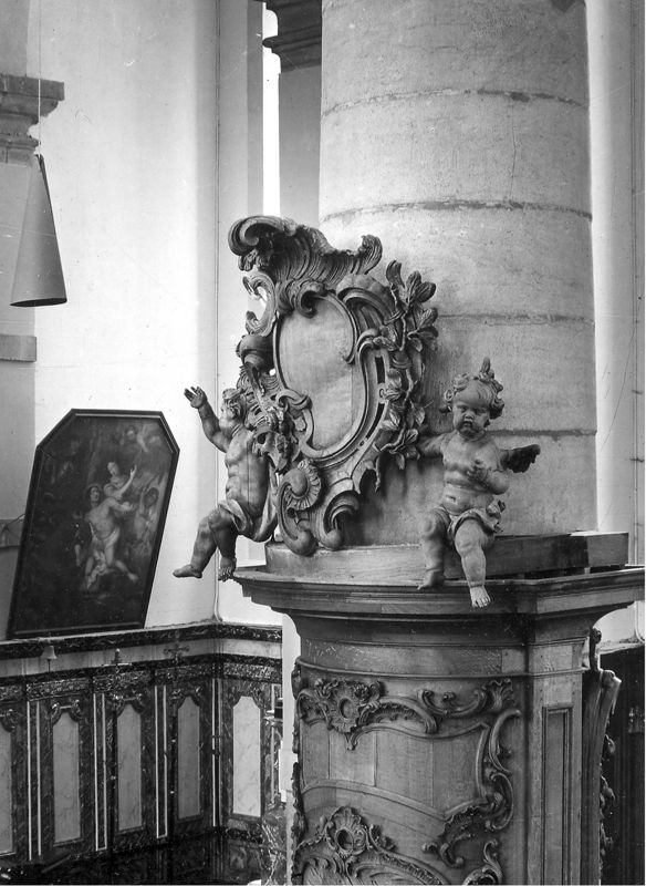 lambris / Eglise Saint-Nicolas[Mons]