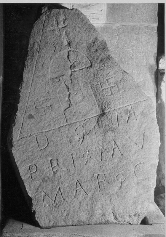 monument funéraire / Musée Curtius