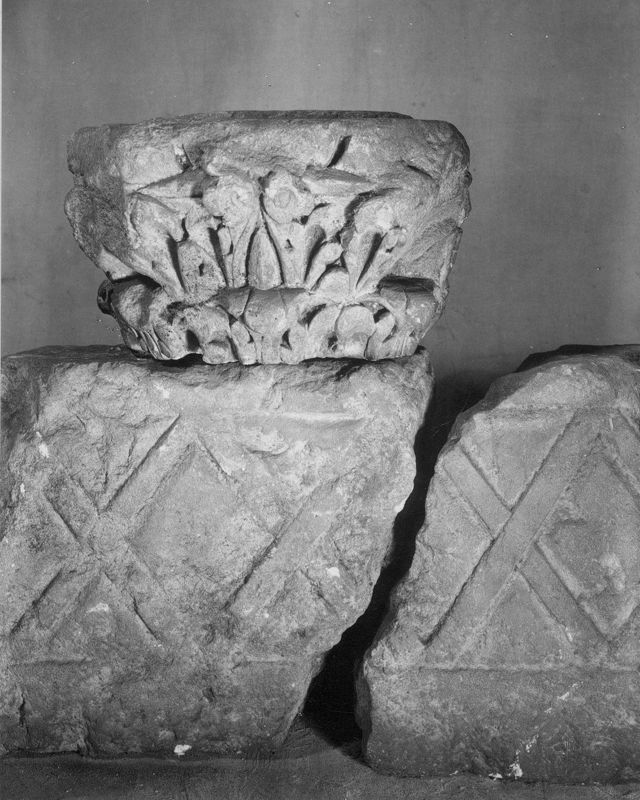 linteau / Musée Curtius
