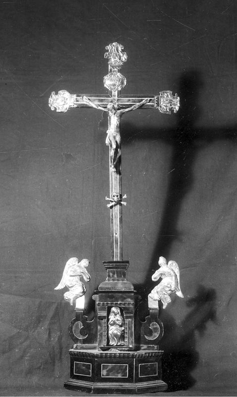 crucifix[f] / Eglise Saint-Nicolas[Mons]