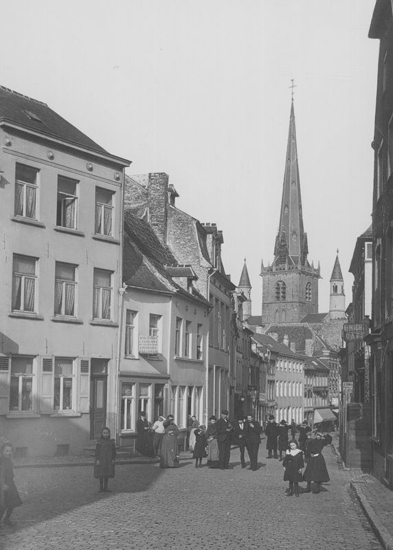 rue de Mons