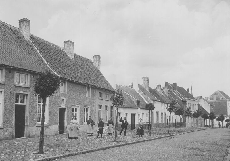 rue d'habitations / Aspect[Nivelles]