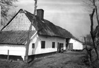A037925