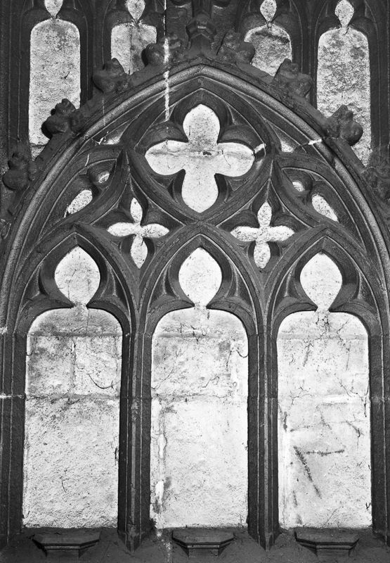 arcature / Eglise Notre-Dame[Huy]