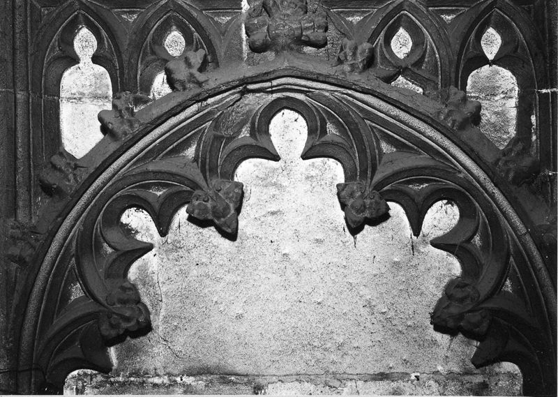 arcature / Eglise Notre-Dame[Huy]