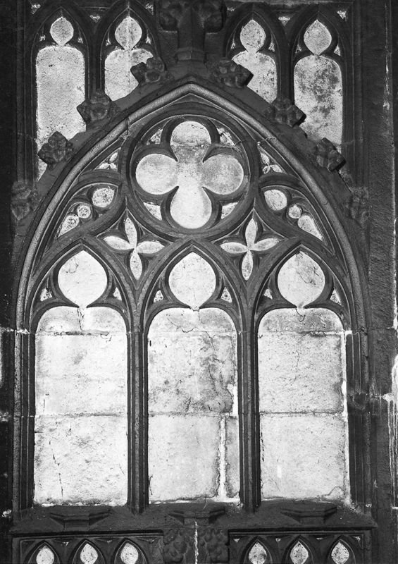 arcature / Eglise Notre-Dame[Huy]