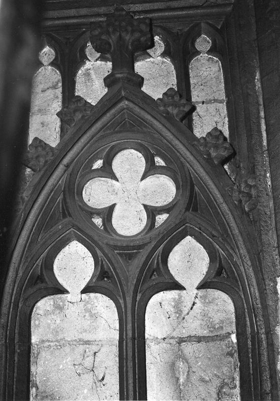 arcature / Eglise Notre-Dame[Huy]