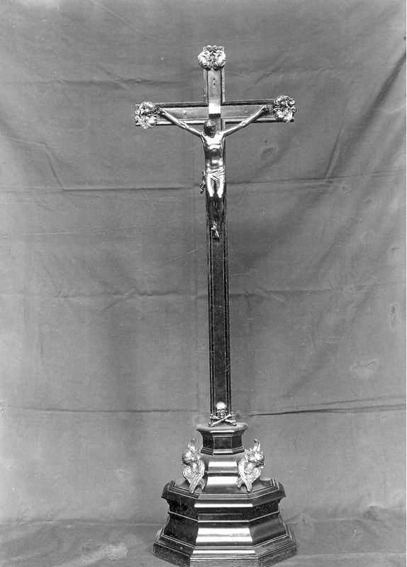 crucifix[f] / Eglise Saint-Nicolas[Mons]
