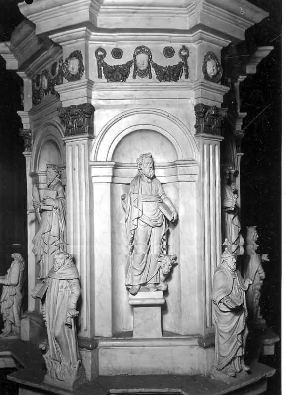 tour du Saint-Sacrement / Kerk Sint-Sulpitius en Dionysius[Diest]
