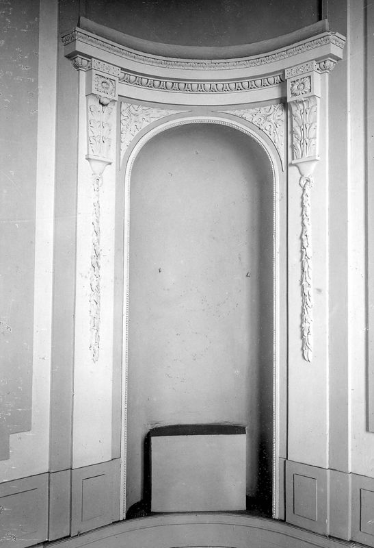 niche[élément d'architecture] / Château[Fraiture]