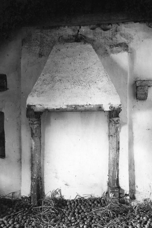 cheminée[élément d'architecture] / Ferme de la Tour[Spy]