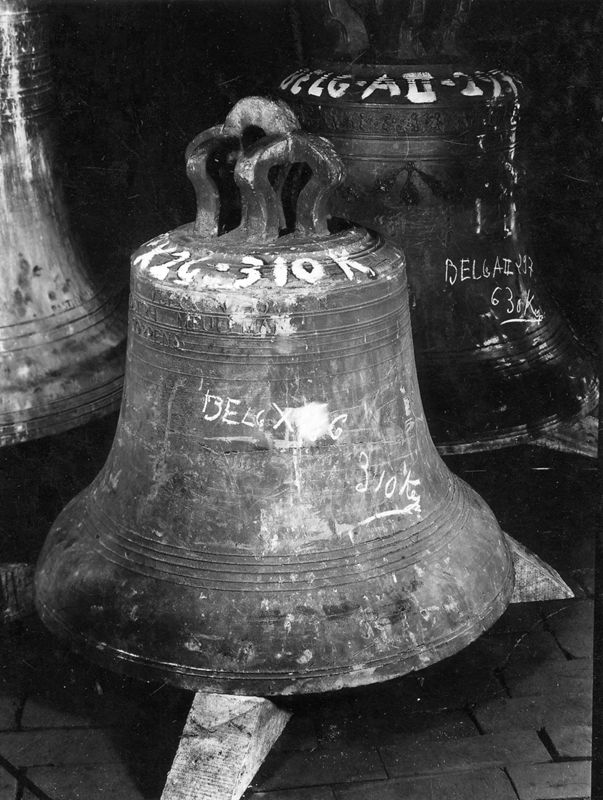 cloche d'église / Kerk Sint-Lambertus[Vlekkem]