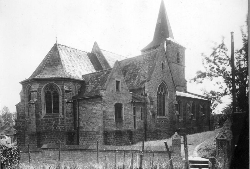 église en croix / Kerk Sint-Jan-Baptist[Relegem]